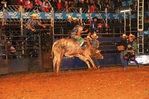 Prosigue el rodeo americano en el sexto día de la Expo Amambay 2023