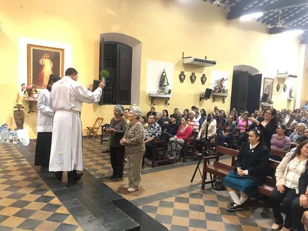 Lambaré honrará con tres misas a la Virgen del Rosario - Nacionales - ABC Color