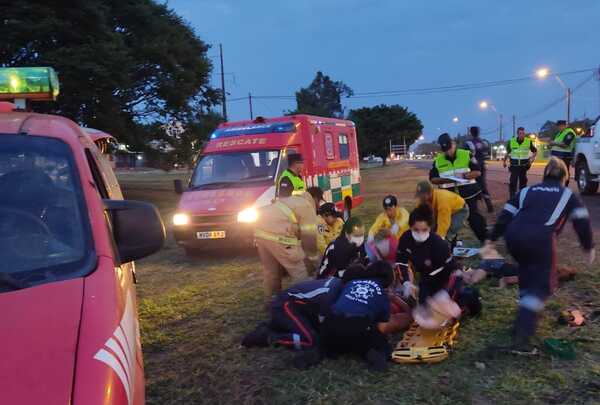 Terrible accidente sobre Ruta PY 05 deja varios heridos y una niña de 9 años fallecida - Oasis FM 94.3