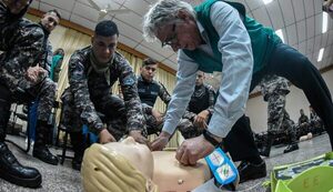 SALUD PÚBLICA CAPACITA AL GRUPO LINCE EN REANIMACIÓN CARDIOPULMONAR