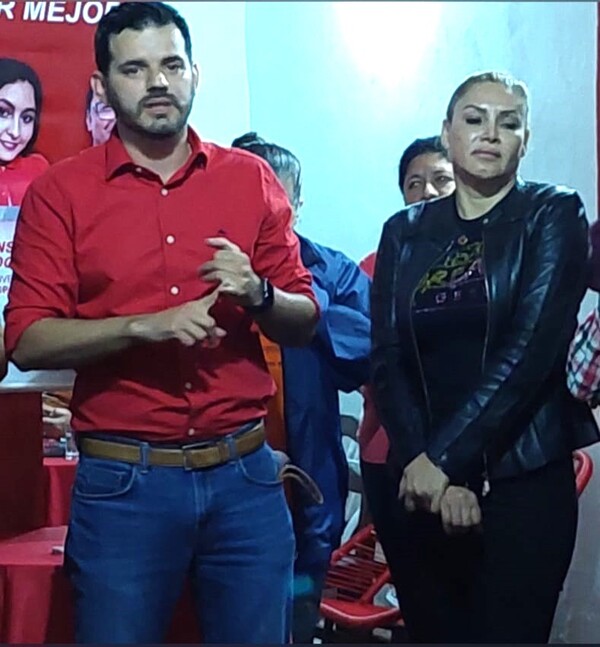 La salud pública está en ruinas, pero el viceministro Olmedo hace política en hora de trabajo y ningunea a la propia ministra – La Mira Digital