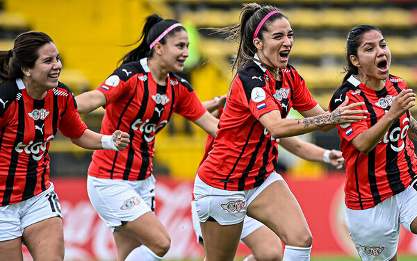 Versus / Libertad/Limpeño también debutó con victoria en la Libertadores femenina