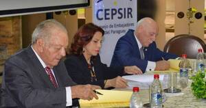 La Nación / Consejo de Embajadores y Facultad de Derecho acuerdan cooperación