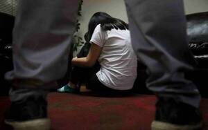 Agarraron a dos fulanos que tenían a la fuerza a una nena de 13 años