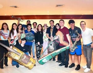 Gloria Estefan y su hija sumarán el guaraní al musical sobre la Orquesta de Cateura - Música - ABC Color