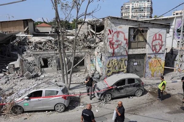 Al menos 300 personas han muerto en Israel y 313 en Gaza en nueva guerra - Mundo - ABC Color
