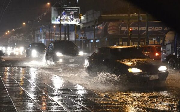 Persiste alerta de tormentas en gran parte del país este domingo - Clima - ABC Color
