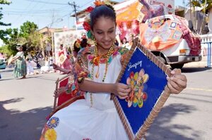 Suspenden por lluvia las actividades por el “Día Nacional del Ñandutí” - Nacionales - ABC Color