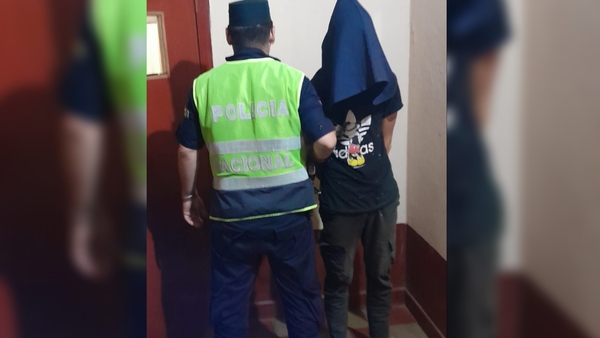 Rápida acción policial permite detención de presunto ladrón y recuperar objetos