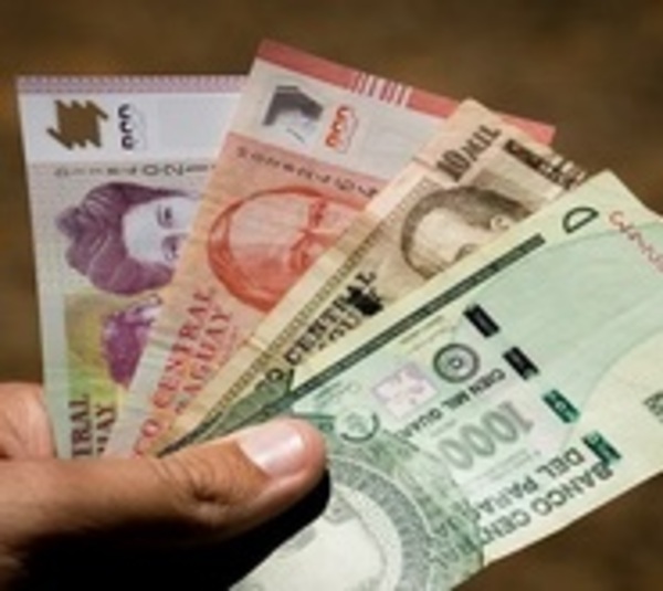 La moneda Guaraní cumplió 80 años - Paraguay.com