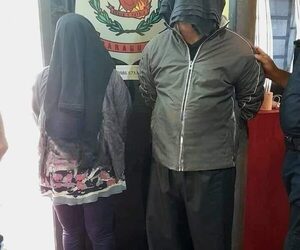Abusaba a retoña en complicidad de la mamá