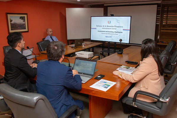 La política fiscal está volviendo a una inversión más consistente por crecimiento de la actividad económica, afirman - ADN Digital