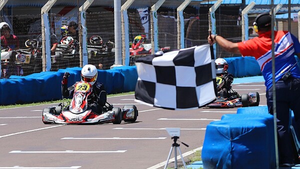 Sello internacional para la octava fecha del Campeonato Nacional de Karting