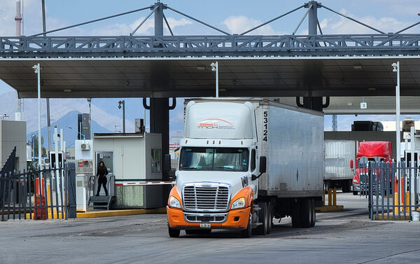 Por retrasos en frontera México-EEUU, comercio recibe impacto de 1.900 millones de dólares - MarketData