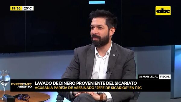 Video: acusan a pareja de asesinado ‘’ jefe de sicarios’' en PJC - ABC Noticias - ABC Color