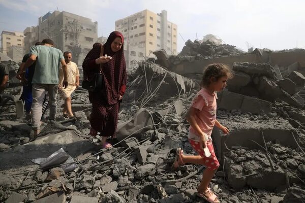 Israel corta totalmente suministro de electricidad, alimentos y combustible a Gaza - Mundo - ABC Color