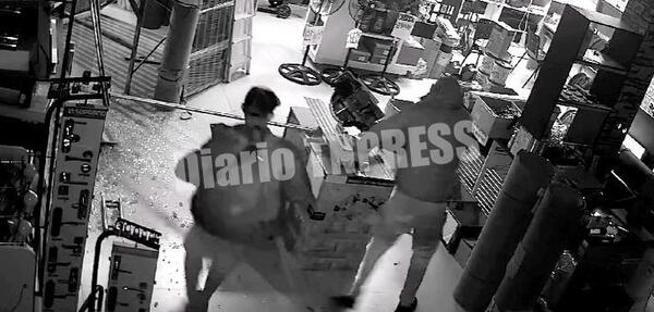 Sustraen valiosos objetos de un local comercial – Diario TNPRESS
