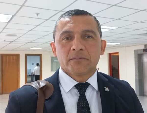 Acusan a funcionaria y policía por expedir en forma irregular registros de conducir