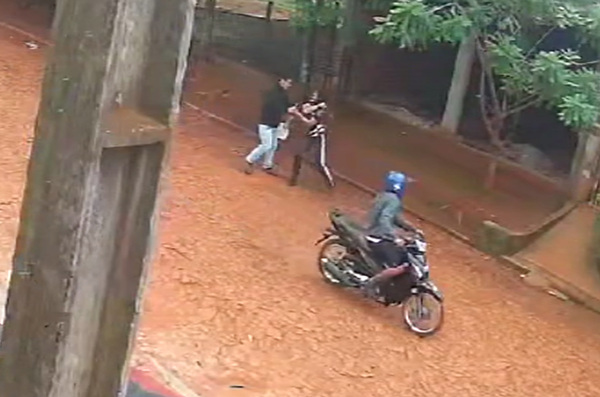 Motochorros asaltan a una estudiante en Minga Guazú - La Clave