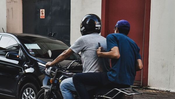 Diario HOY | Robo de moto con GPS, 4 detenidos y el desvelo de una red de traficantes- asaltantes