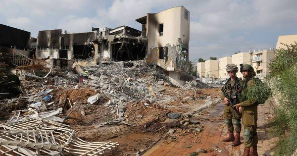 La Nación / Israel impone “asedio completo” en la Franja de Gaza