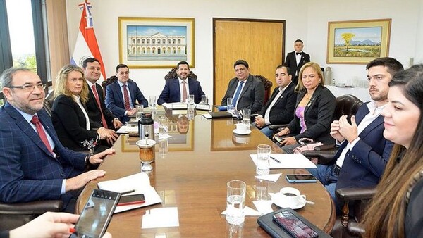 Gobierno de Paraguay decide eliminar arancel consular para facilitar el comercio internacional - La Tribuna