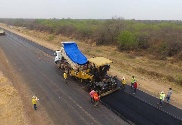 Inician colocación de base asfáltica en el Lote 1 de la esperada Ruta de la Leche