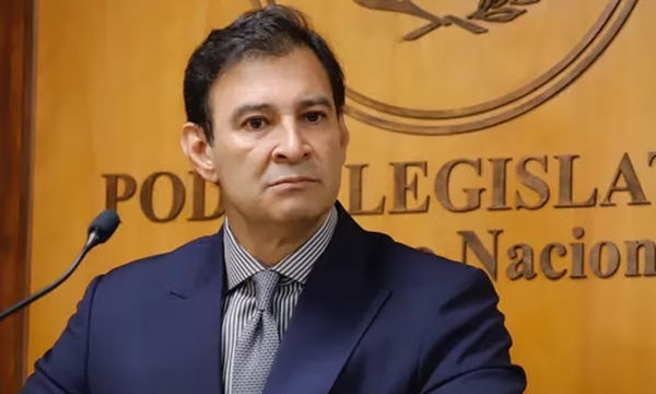 Caso Pecci: Beto Ovelar apunta a EE.UU sobre una campaña contra HC y la ANR