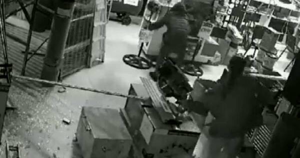 La Nación / CDE: roban millonaria suma de dinero y varias herramientas de local comercial