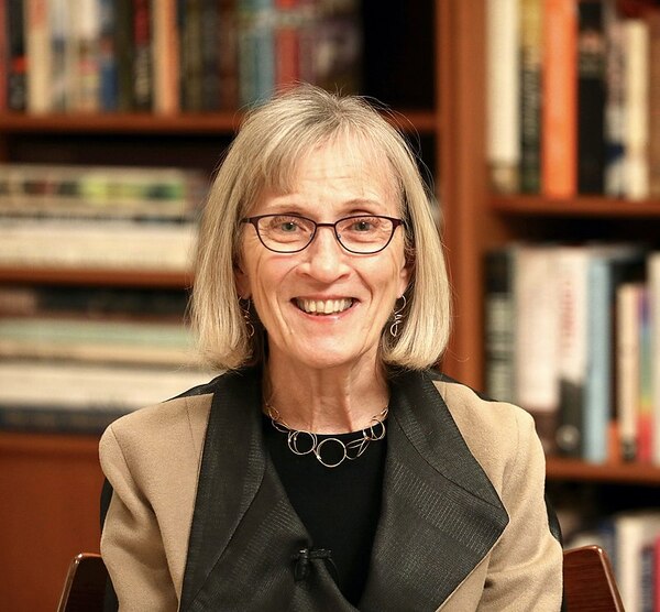 El Nobel premia a Claudia Goldin, experta en diferencia de g茅nero en la econom铆a laboral - Revista PLUS