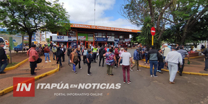 COMERCIANTES DE LA TERMINAL: “LUIS YD SOLO VINO UNA VEZ ACÁ A PEDIR VOTOS” - Itapúa Noticias