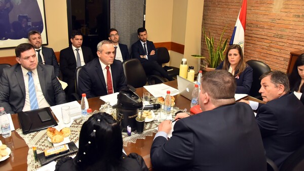 Contraloría rechaza cambios a ley sobre puertas giratorias