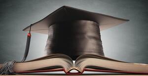 El 3 de noviembre cierran las convocatorias de 117 becas para estudiar en el exterior