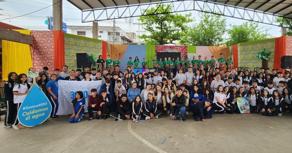 10 instituciones educativas se unen a la campaña “Botella Challenge Reciclado” en Ñemby