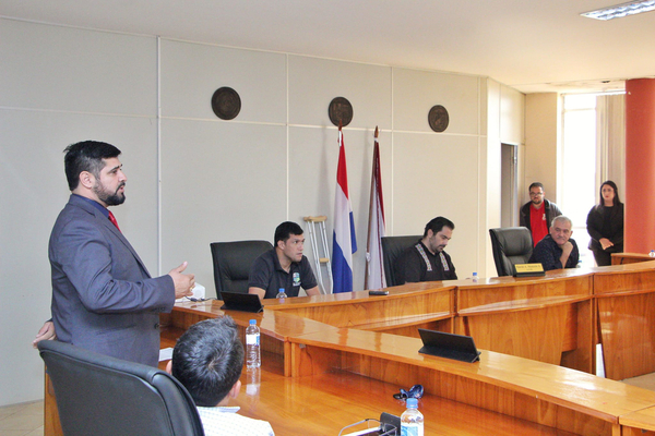 Cano busca zanjar diferencias con la Junta Municipal y se abre al diálogo - La Clave