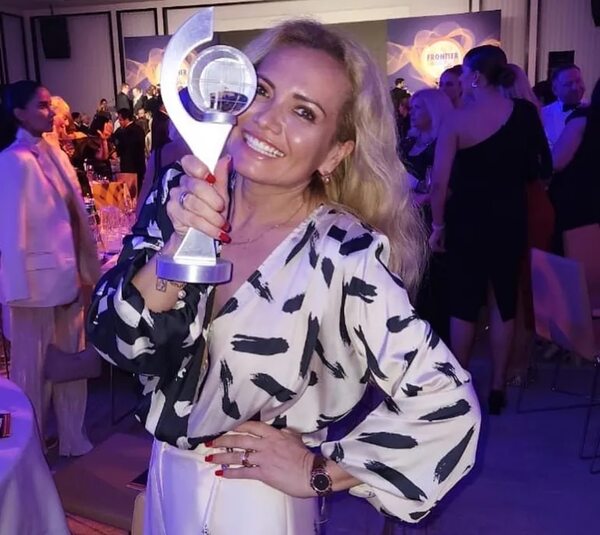 Sara Allinquant fue nombrada Influencer Destacada en Cannes - Gente - ABC Color