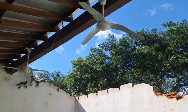 Escuela de Caaguazú sigue destechada a una semana de temporal – Prensa 5