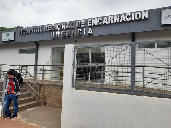 Gran afluencia de pacientes en urgencias del hospital regional de Encarnación durante el último fin de semana.