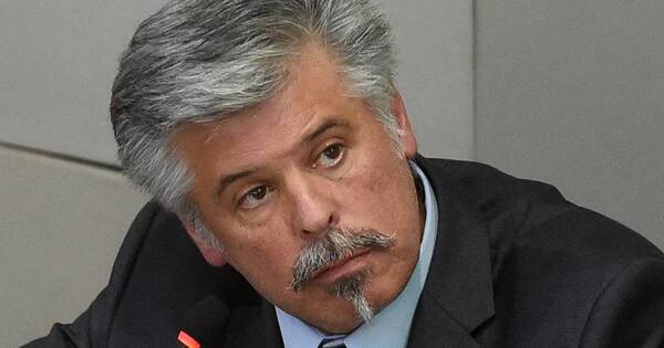 La Nación / Arnaldo Giuzzio irá a juicio oral por cohecho pasivo agravado