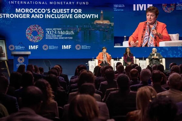 Informe de FMI ubica a Paraguay como el país sudamericano con mejores proyecciones económicas - Mundo - ABC Color