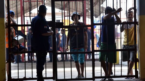 Ministerio de Justicia admite que policía sospechoso de asesinato se fugó de Tacumbú