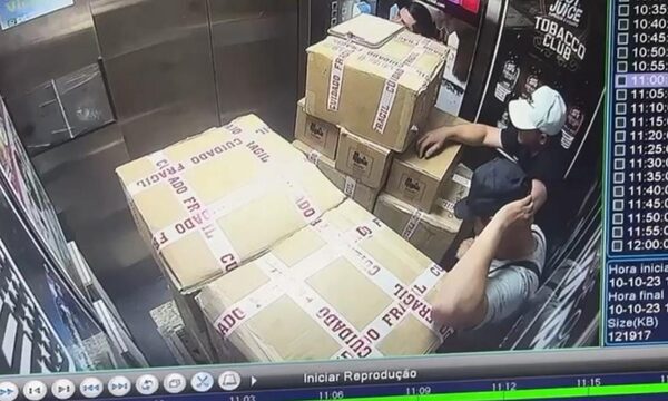 Roban celulares valuados en unos 4 millones de dólares