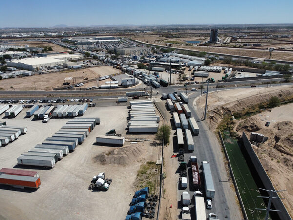 EEUU reanuda revisión vehicular fronteriza en El Paso suspendida por ola migratoria masiva - MarketData