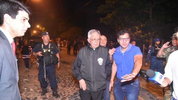 Llega el cardenal Adalberto Martínez a Tacumbú