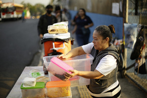 La situación política en Guatemala "impacta" en la seguridad alimentaria de El Salvador - MarketData
