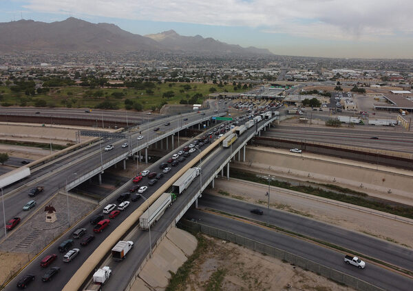 El cruce fronterizo Córdova-Américas reabre en Ciudad Juárez pero los atascos continúan - MarketData