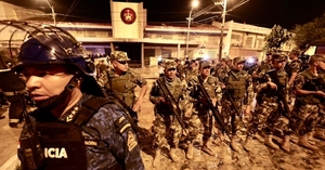 Despliegan más de 1.000 efectivos policiales ante crisis en penal de Tacumbú