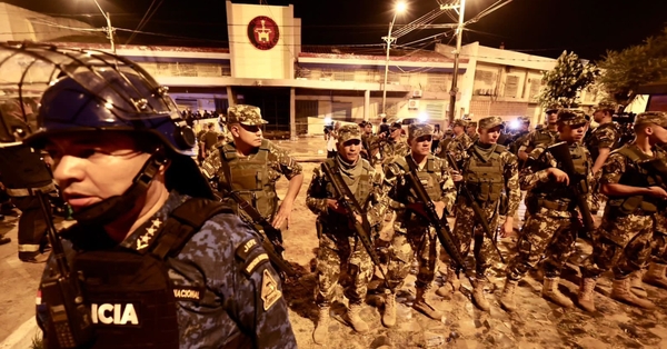 Despliegan más de 1.000 efectivos policiales ante crisis en penal de Tacumbú
