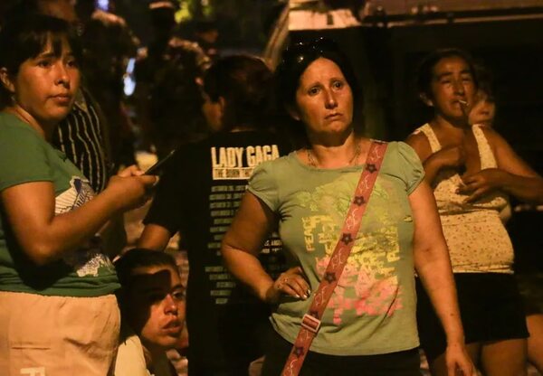 Cárcel de Tacumbú: Familiares de reclusos piden información - Policiales - ABC Color
