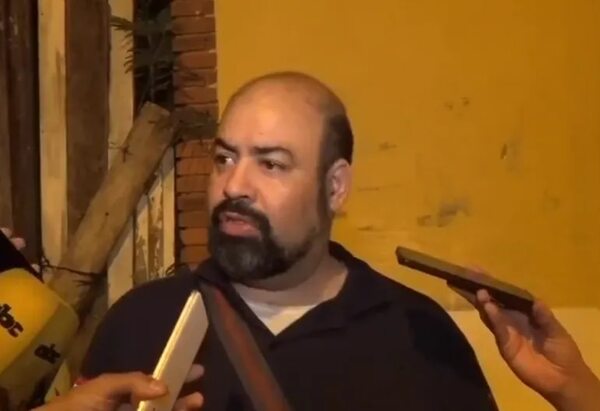 Cárcel de Tacumbú: Guardiacárcel aseguró que el director del penal y sus compañeros siguen retenidos - Policiales - ABC Color